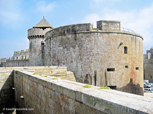 Finding Gîtes in Brittany France