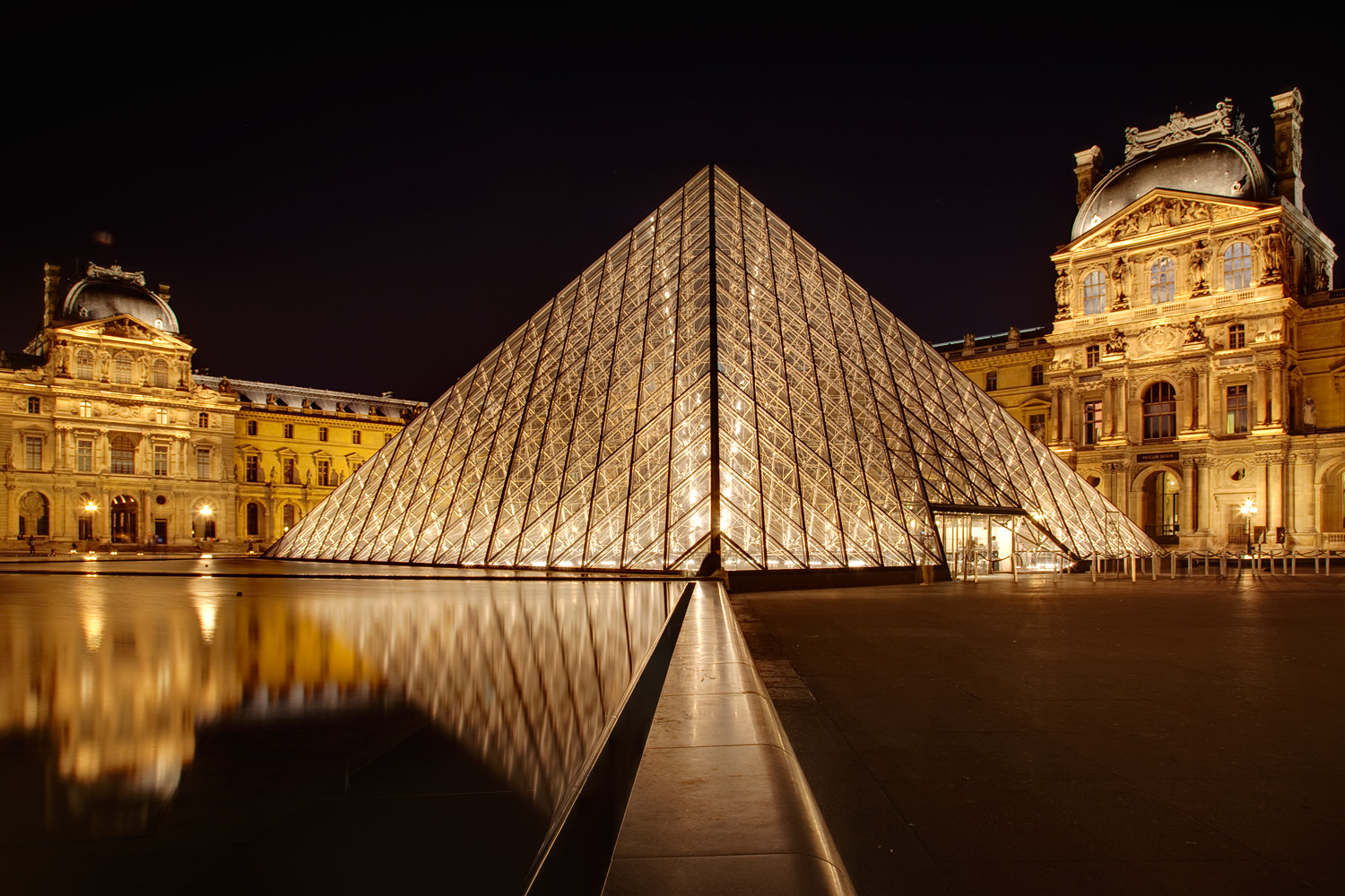 Louvre ALX