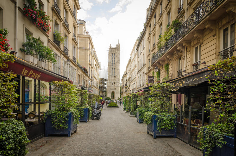 Tour Saint-Jacques Paris - All Luxury Apartments