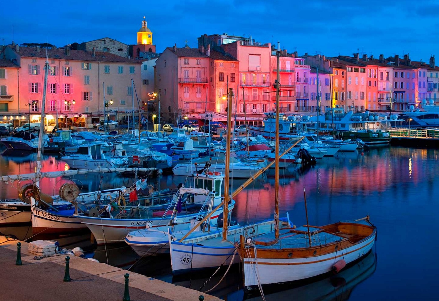 Saint-Tropez Harbor - All Luxury Apartments