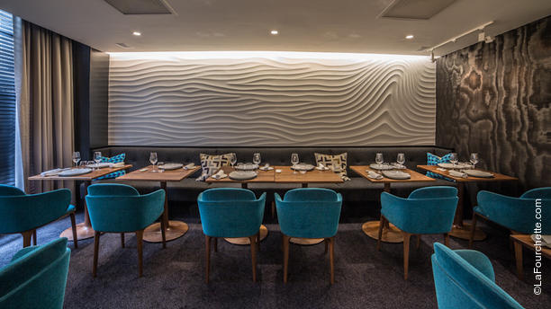 Auguste Restaurant Paris - All Luxury Apartments