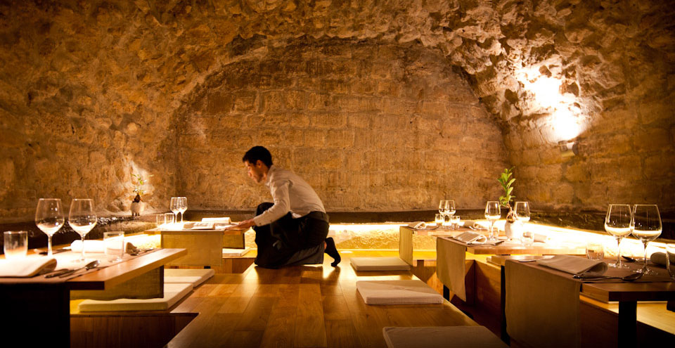 Sola Restaurant Paris - All Luxury Apartments