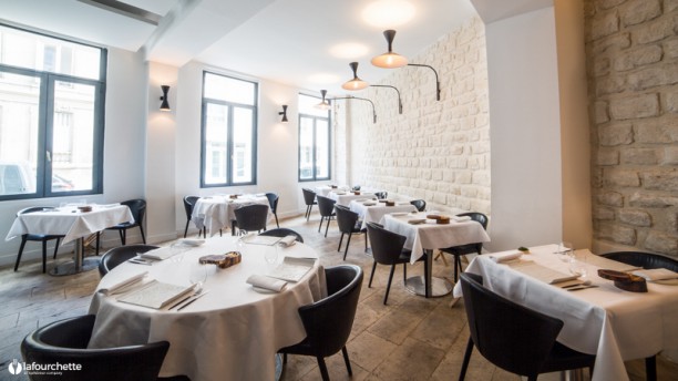 Pages Restaurant Paris - All Luxury Apartments