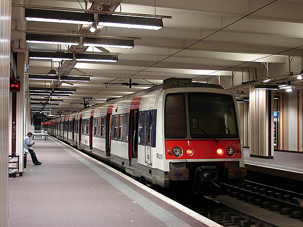 Paris RER - All Luxury Apartments