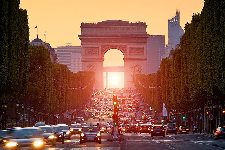 driving in Paris - All Luxury Apartments