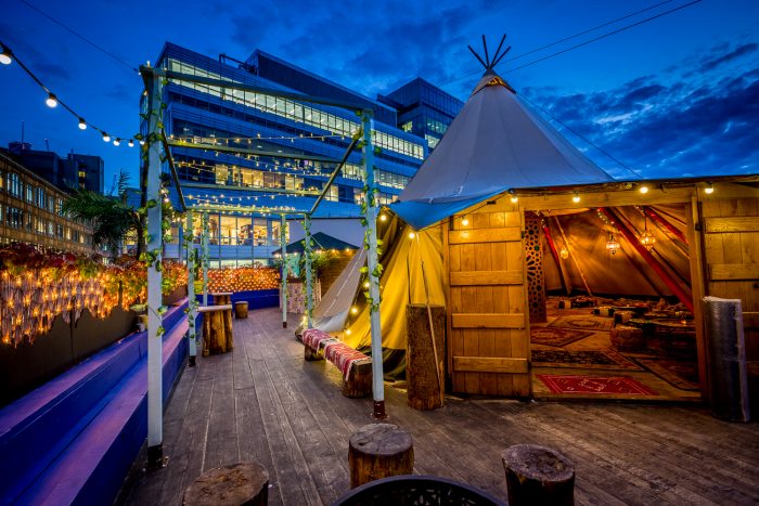 Queen of hoxton - london best rooftop bars