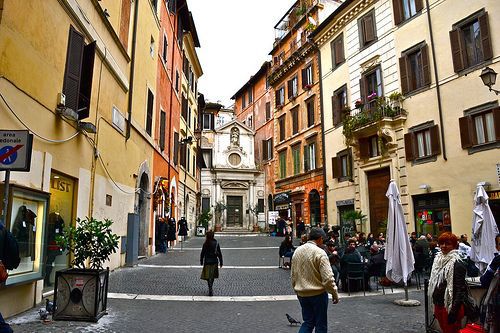Sales shopping rome