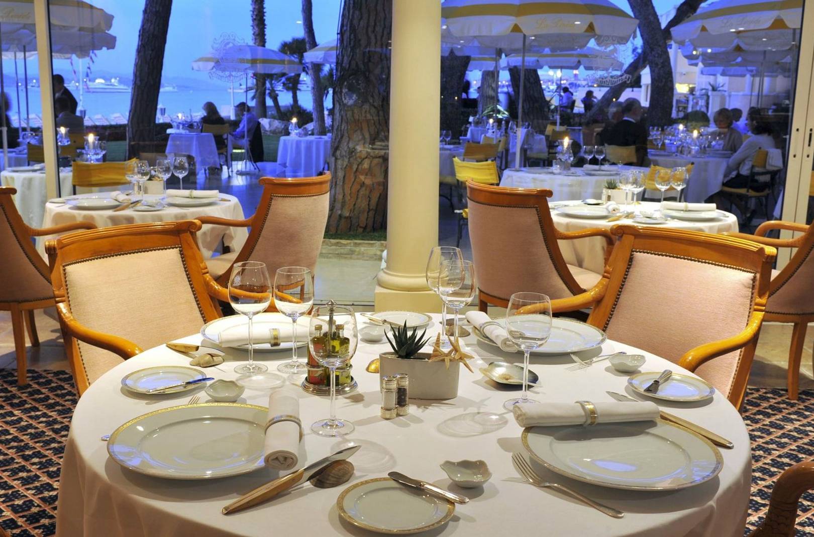 Best restaurants french riviera