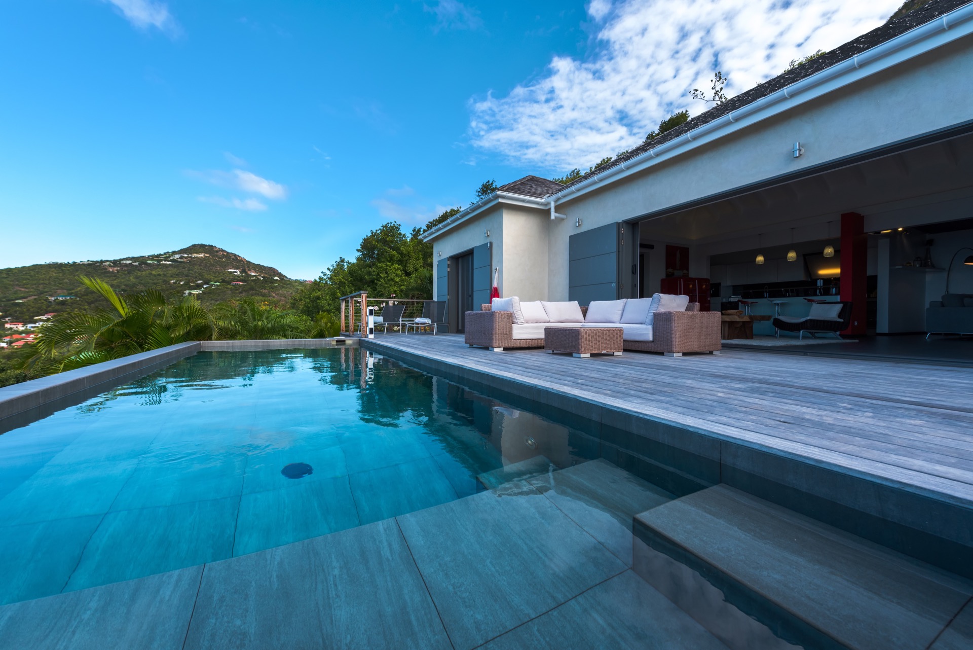 St Barth Gustavia luxury villas to rent - All Luxury Apartments
