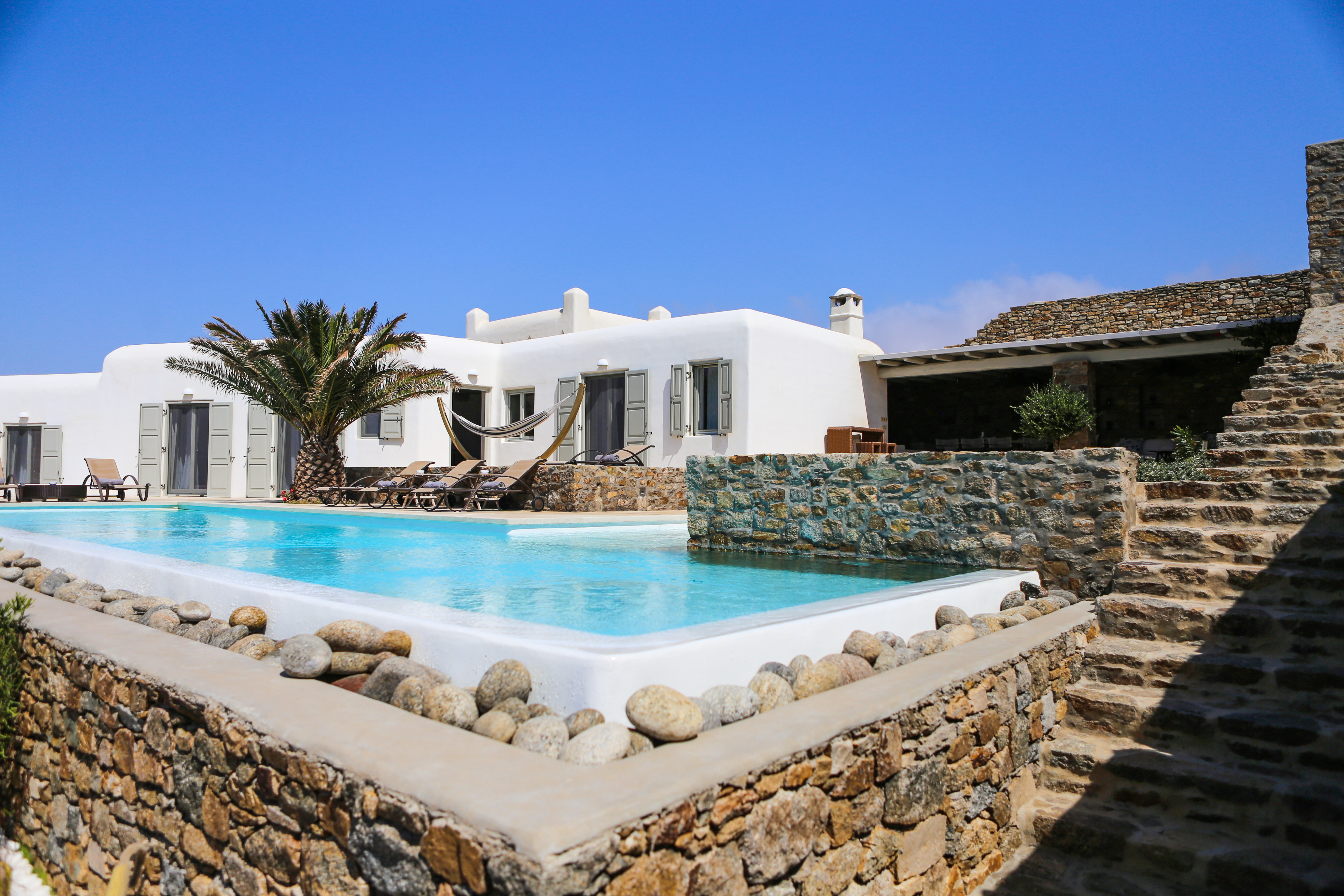 World class luxury villas in the Greek island of Mykonos