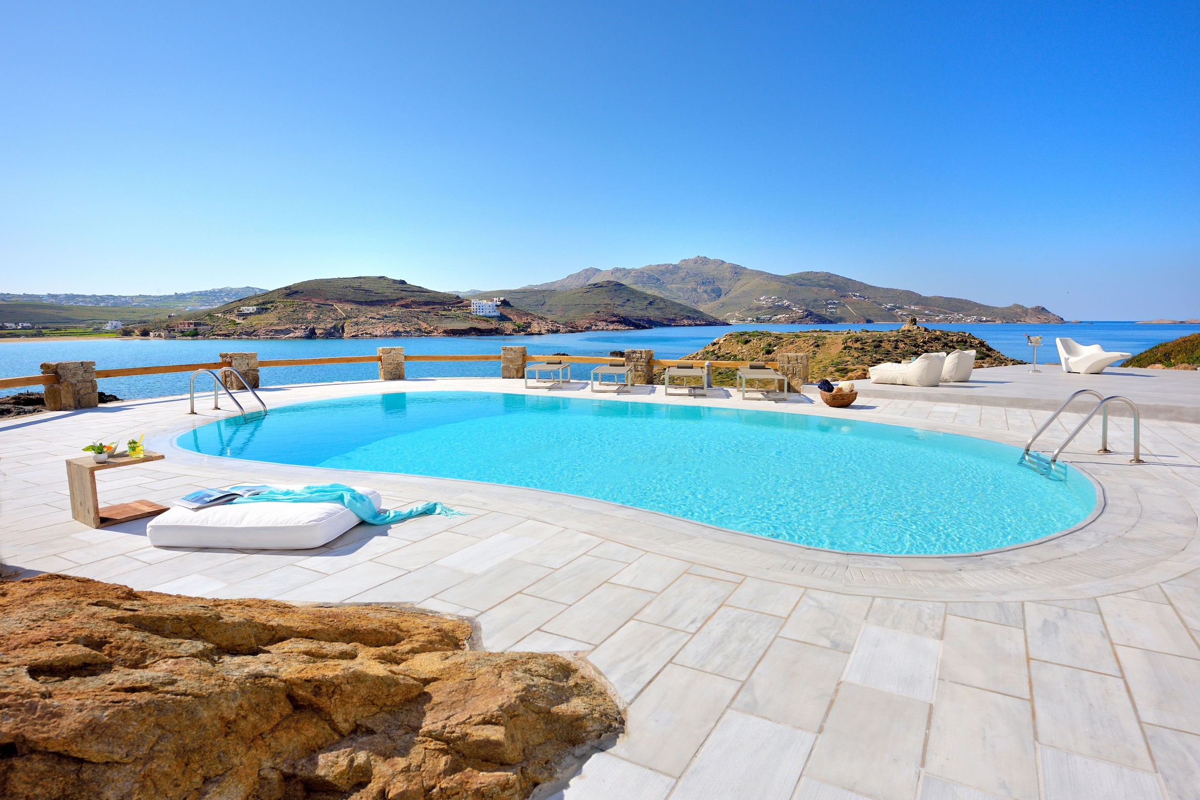 World class luxury villas in the Greek island of Mykonos