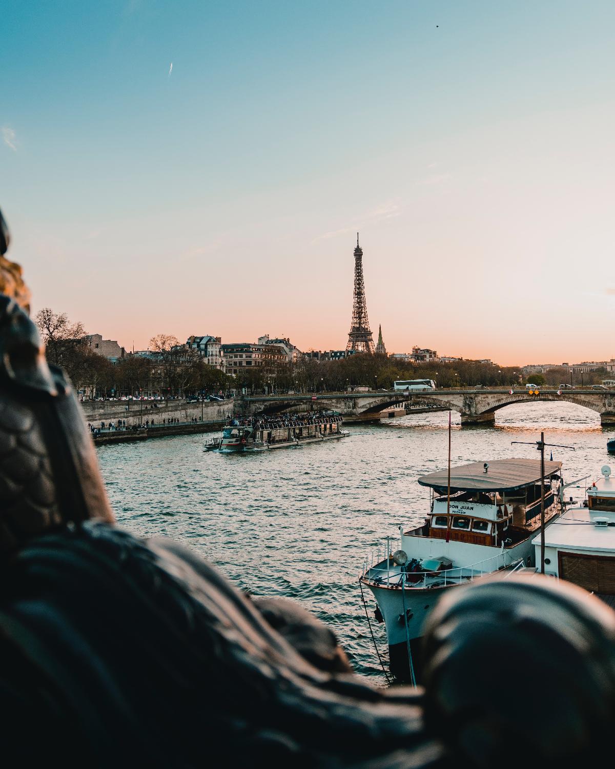 How the locals get around Paris