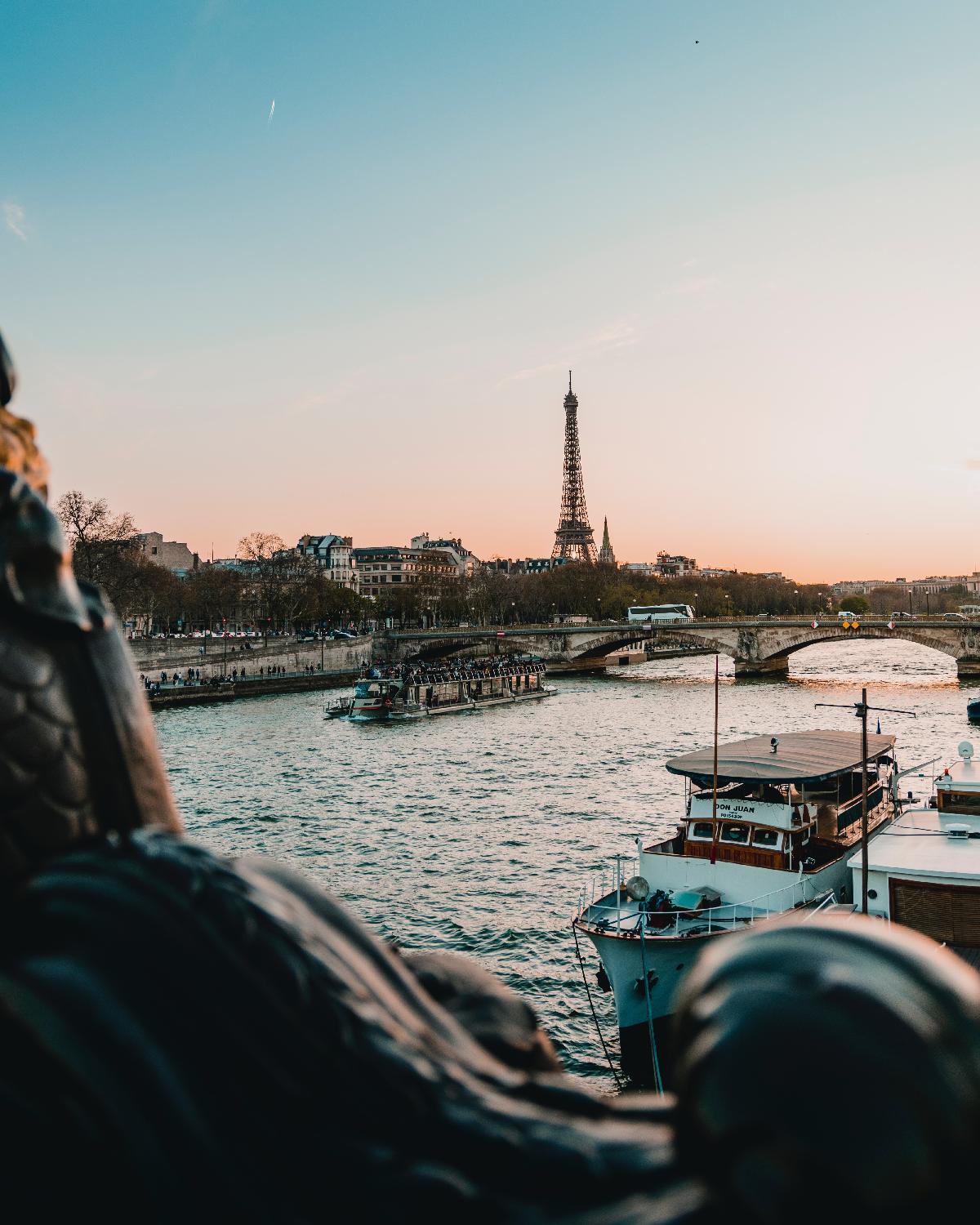 How the locals get around Paris