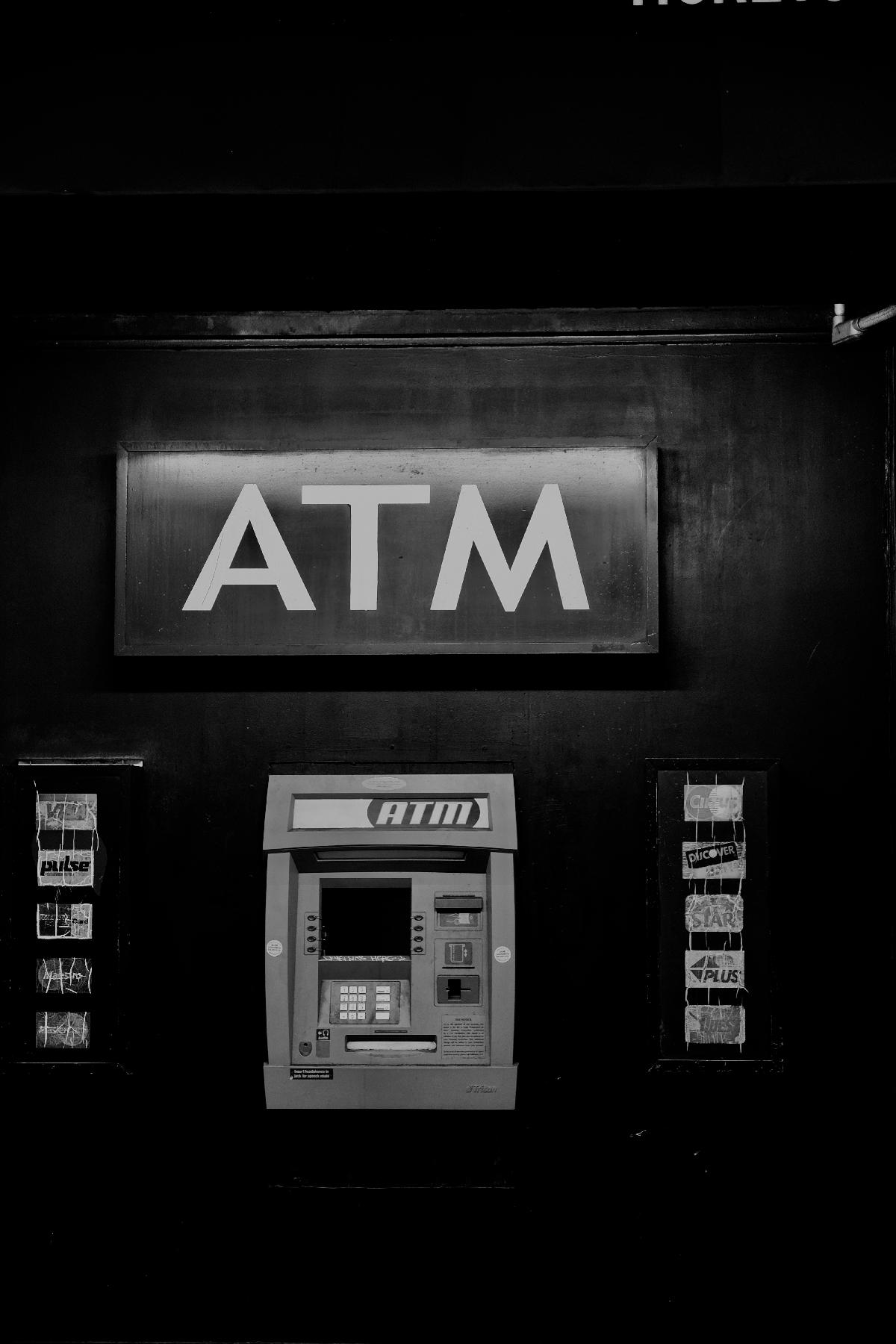 Opening a bank account in Paris