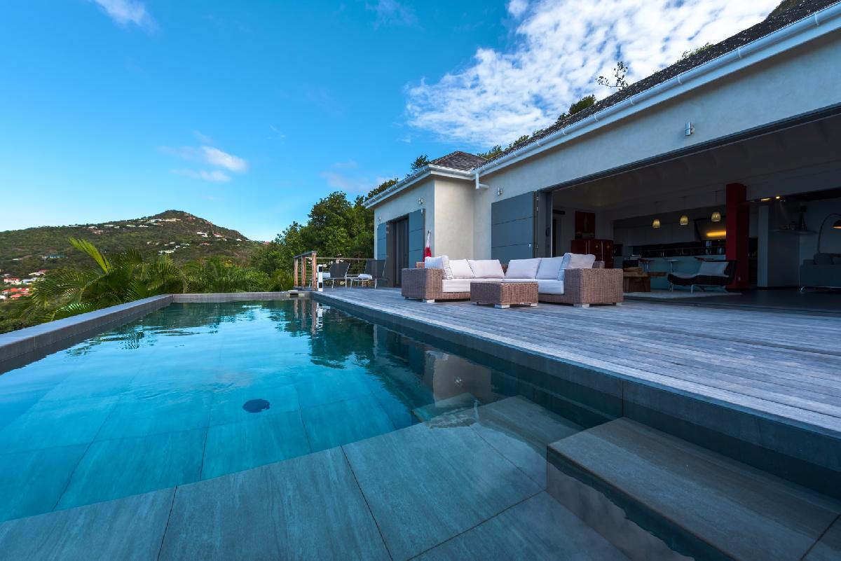 Top 10 Beach Houses in St Barts for the Entire Family