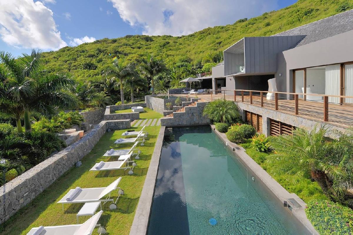 Top 10 Beach Houses in St Barts for the Entire Family