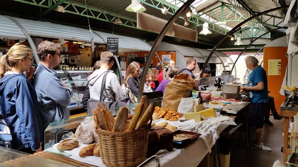 best_street_food_halls_vendors_stalls_trucks_paris_delicious_eats_alan_miam