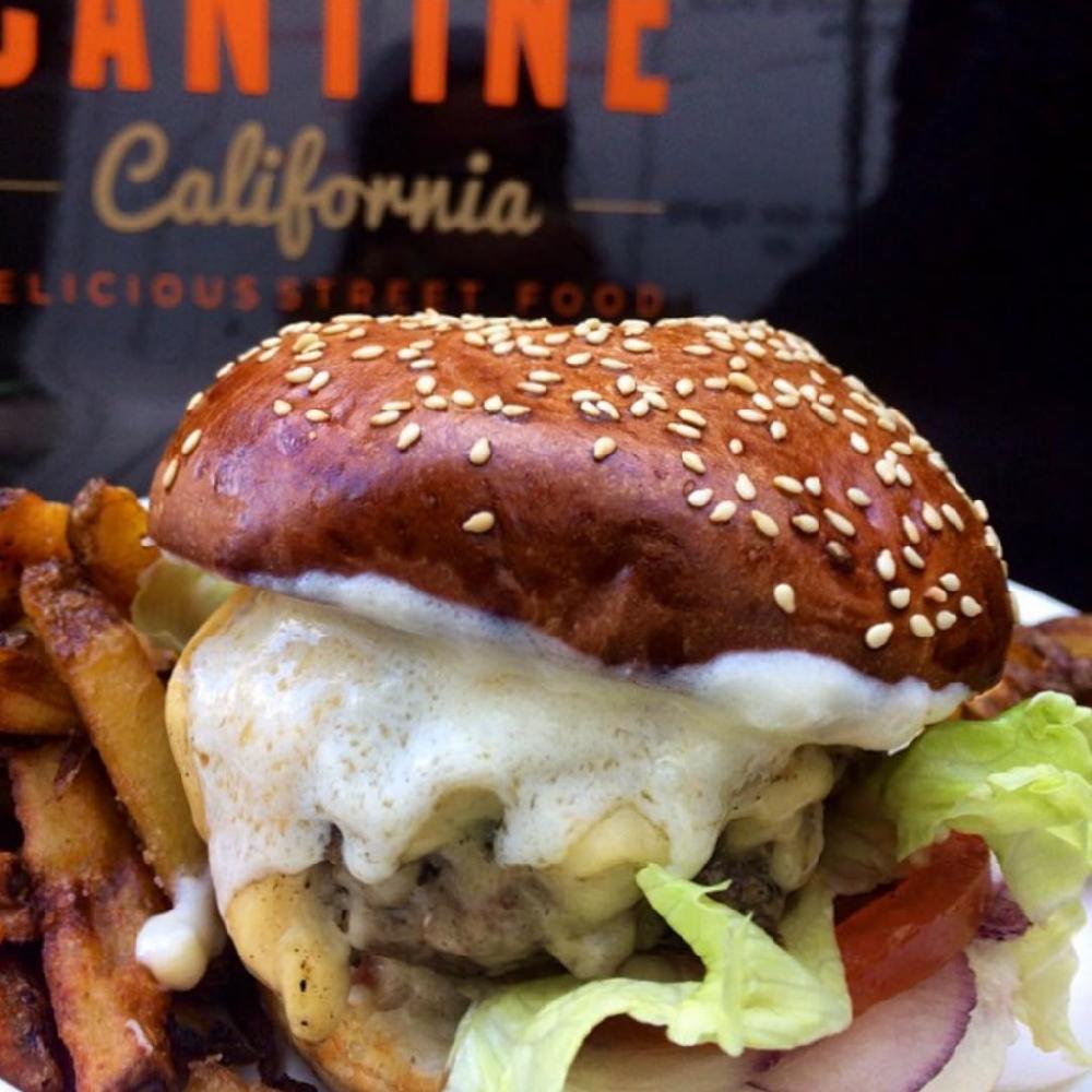 best_street_food_halls_vendors_stalls_trucks_paris_delicious_eats_cantine_california