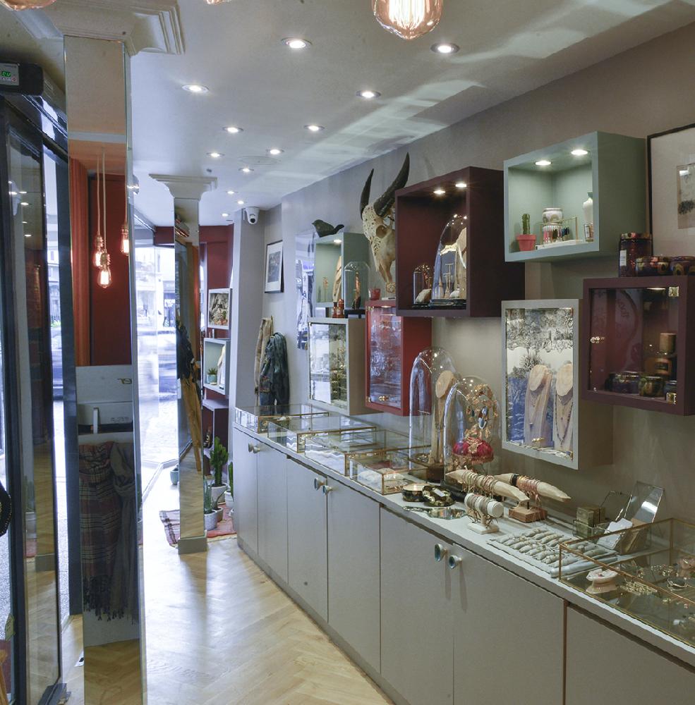 9 Jewellery Stores in Paris for Tnique treasures