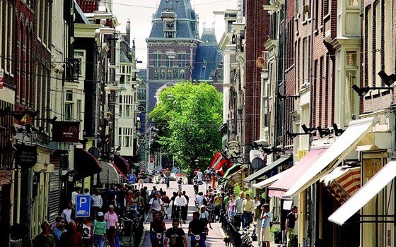 The best shopping areas in Amsterdam to do your Christmas shopping