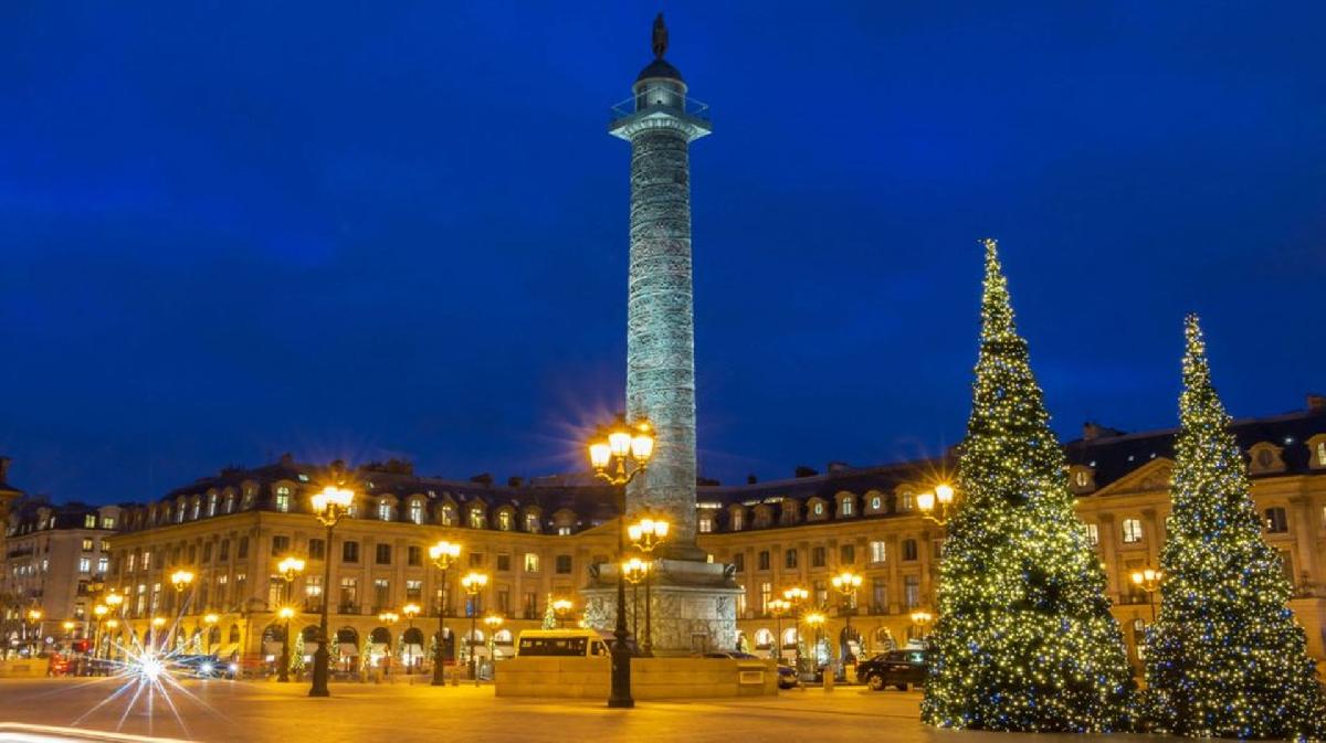 All of the best Christmas lights to see in Paris