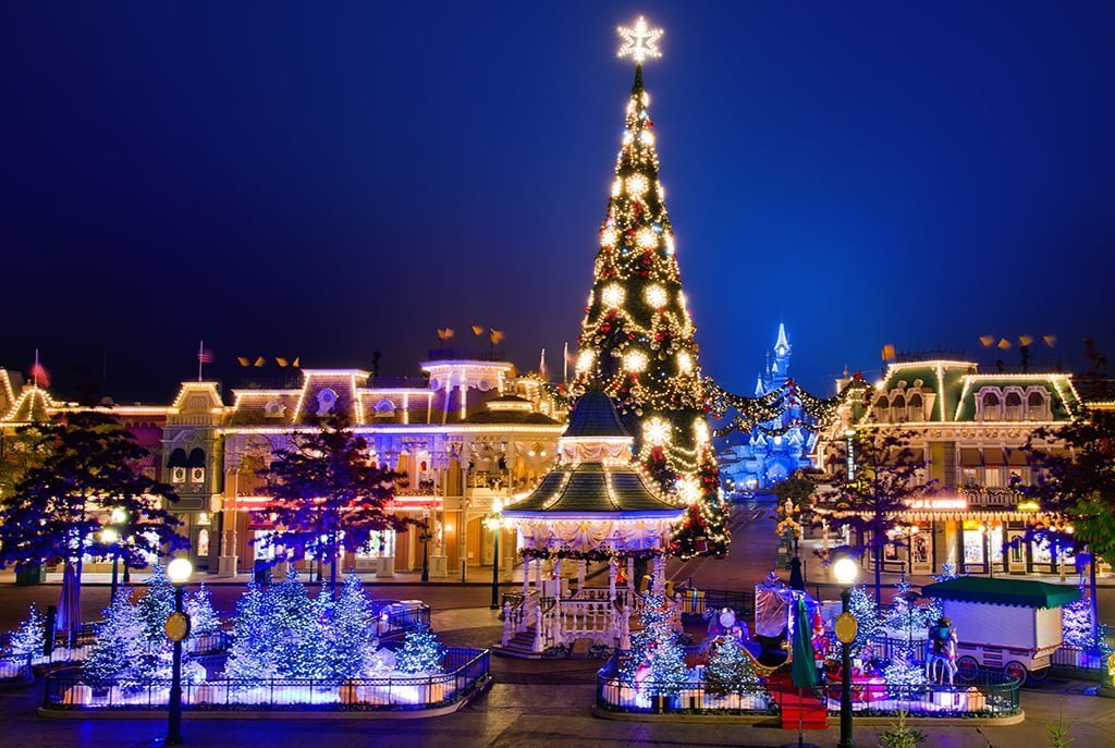 All of the best Christmas lights to see in Paris