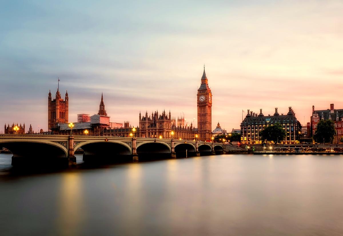3rd Day of Christmas Holiday Gift Guide: All Luxury London