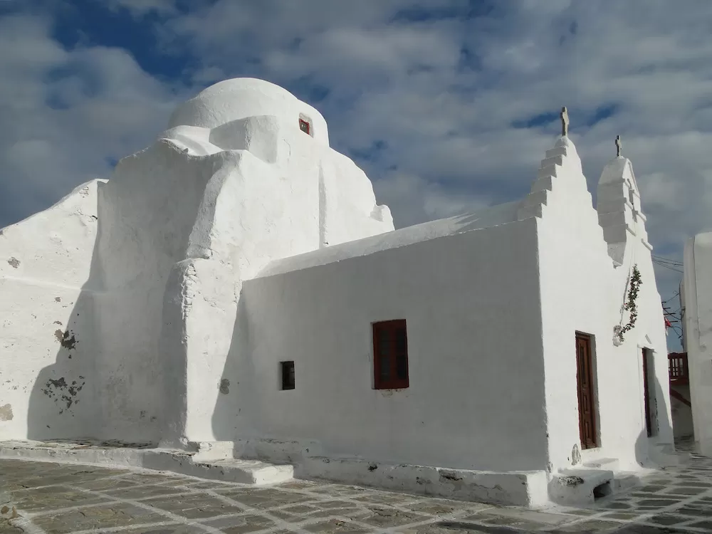 10 Historical Landmarks in Mykonos