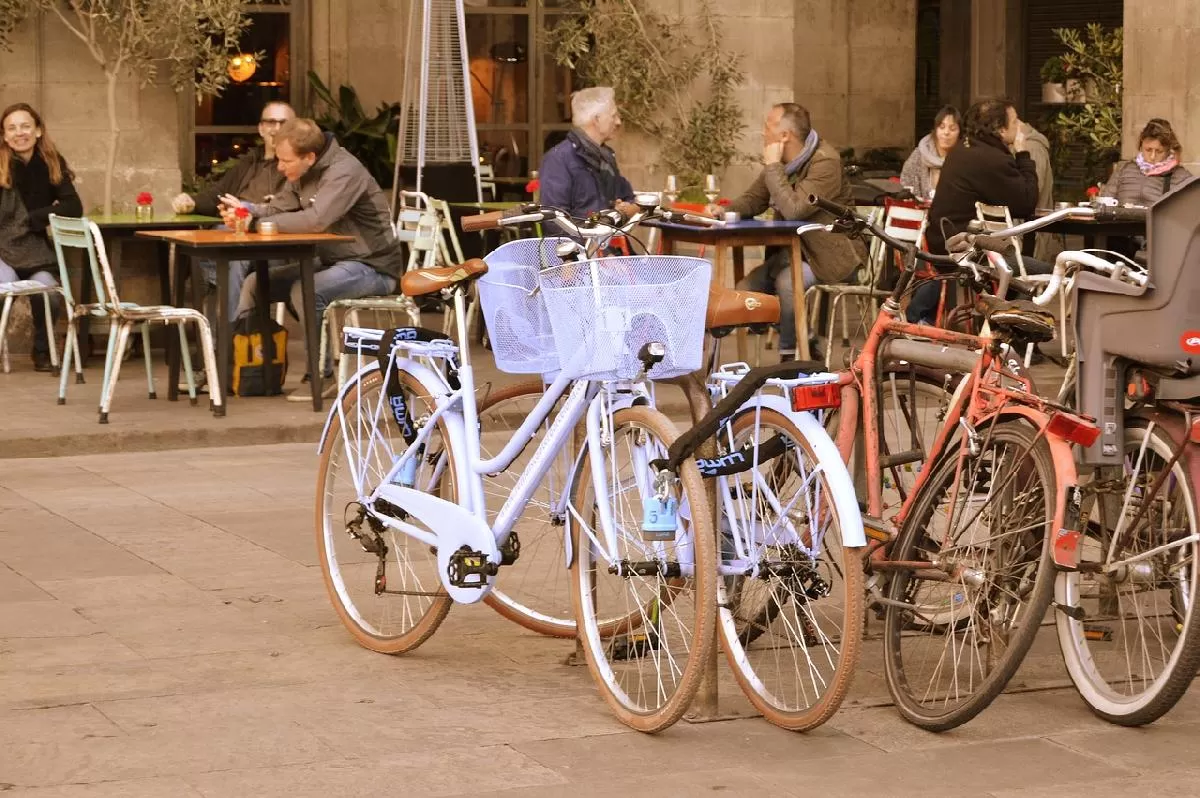 The Best Places To Bike Through in Barcelona