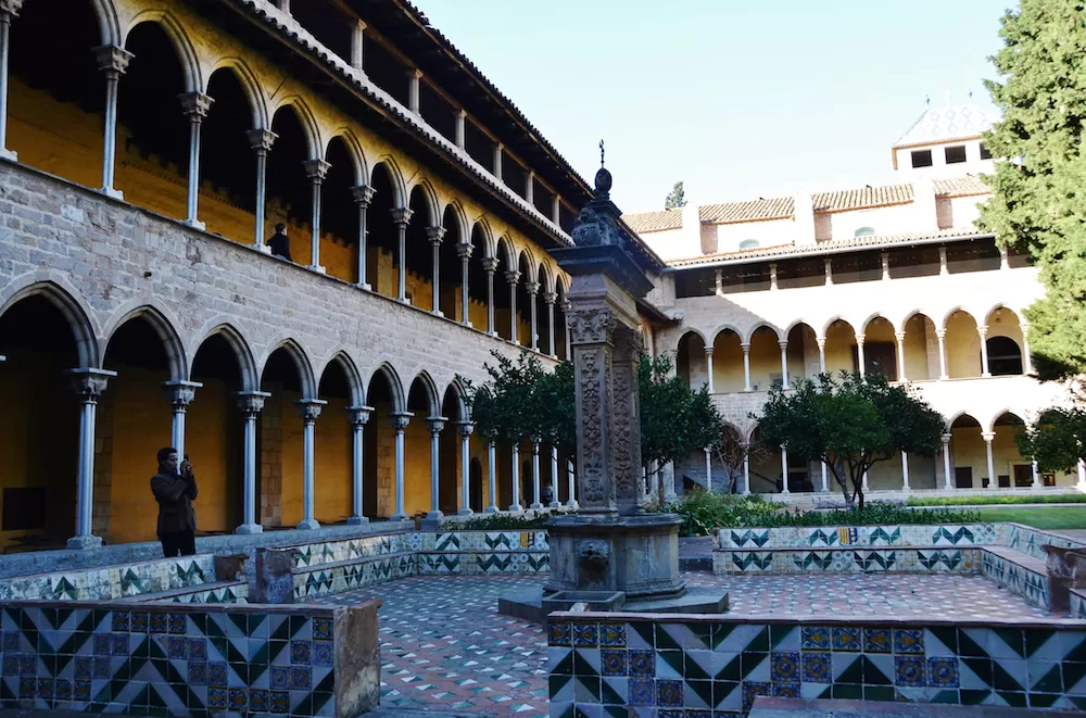 Prayer Paradises: The Most Beautiful Churches in Barcelona