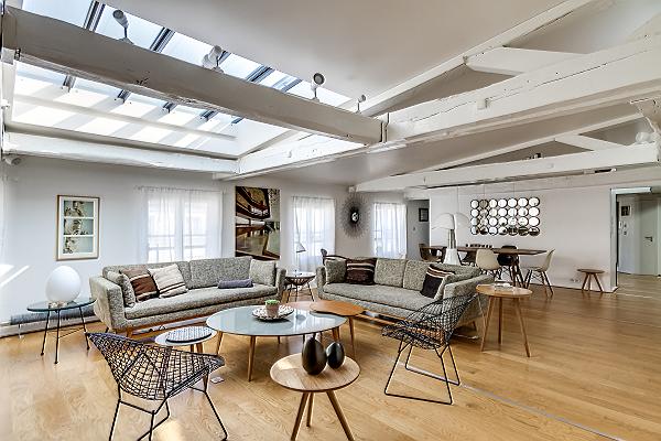 Luxury Apartments in Paris Near The Louvre