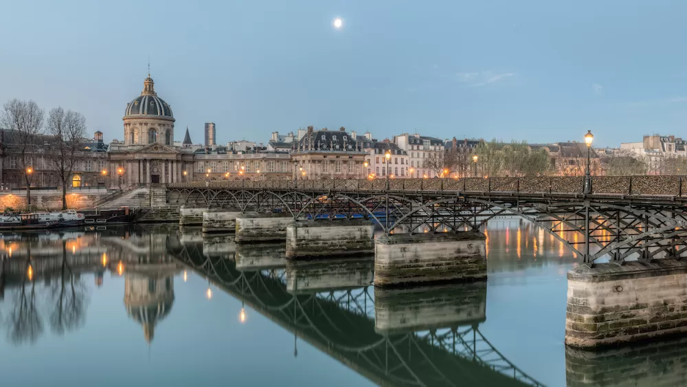 Live like Sabrina: Places Audrey Hepburn Visited in Paris