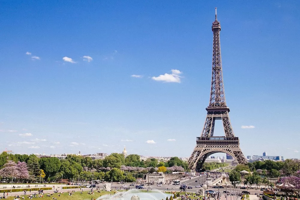Five Great Shows Set in Paris to Binge-Watch on Netflix