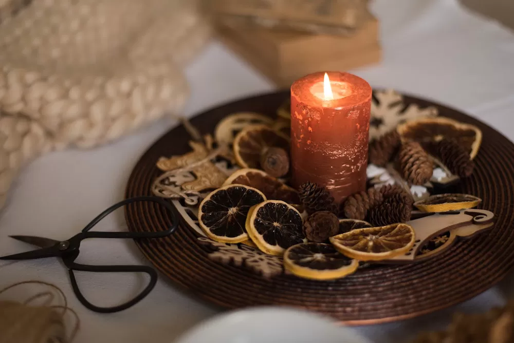 How to Make Your Own Scented Candles at Home