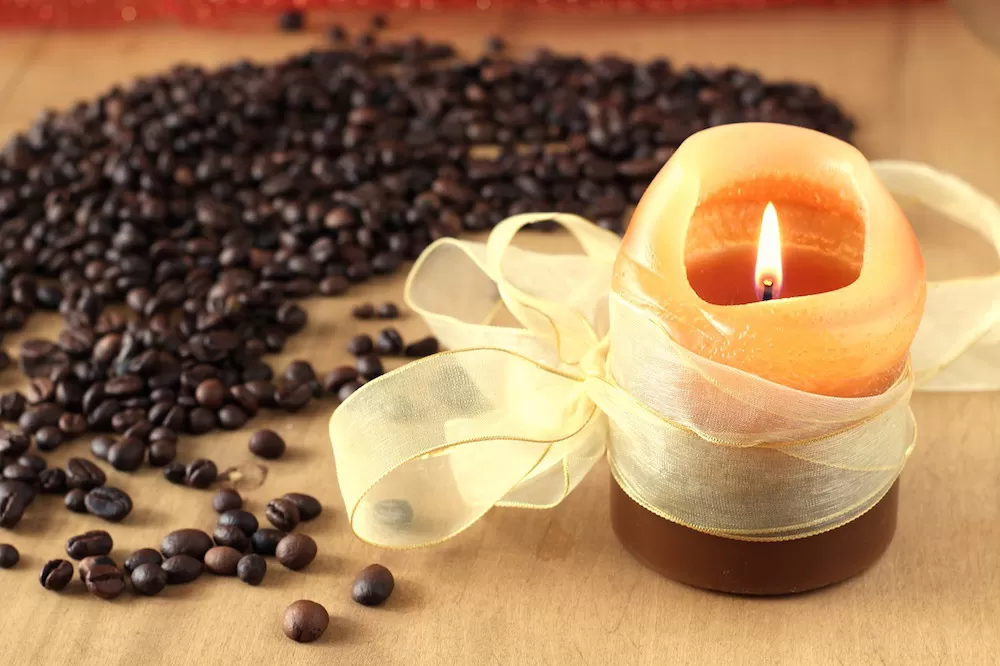 How to Make Your Own Scented Candles at Home