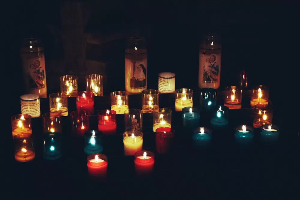 How to Make Your Own Scented Candles at Home