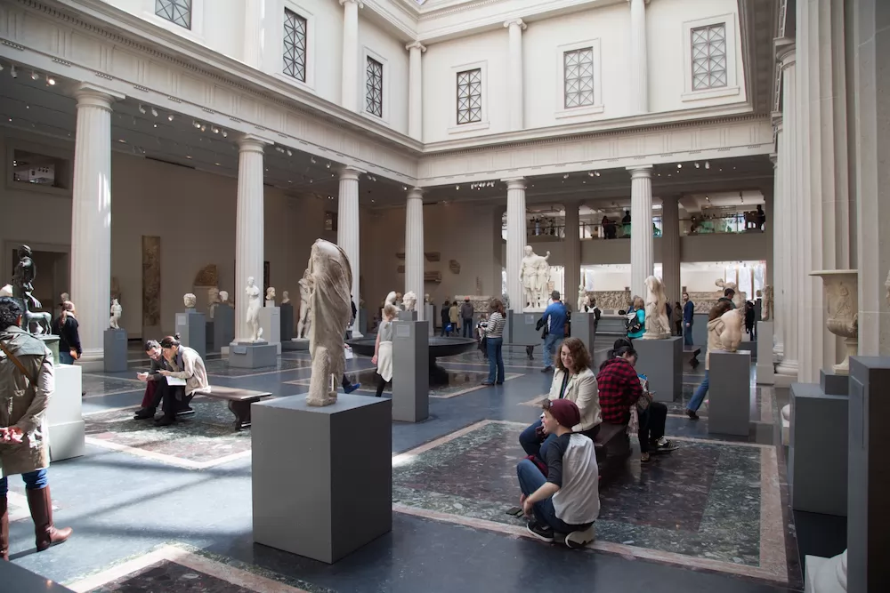 Five Great and Iconic Galleries You Can Still Explore Online