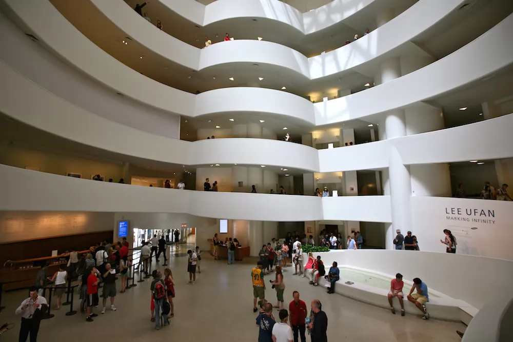 Five Great and Iconic Galleries You Can Still Explore Online