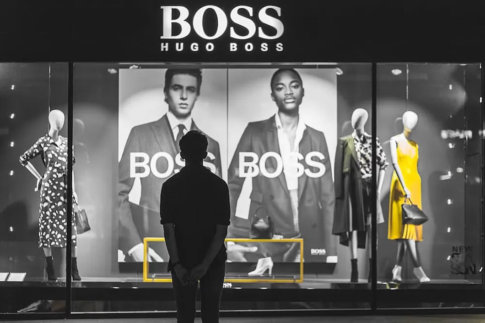 The Best Brands to Wear for a Nice Business Suit