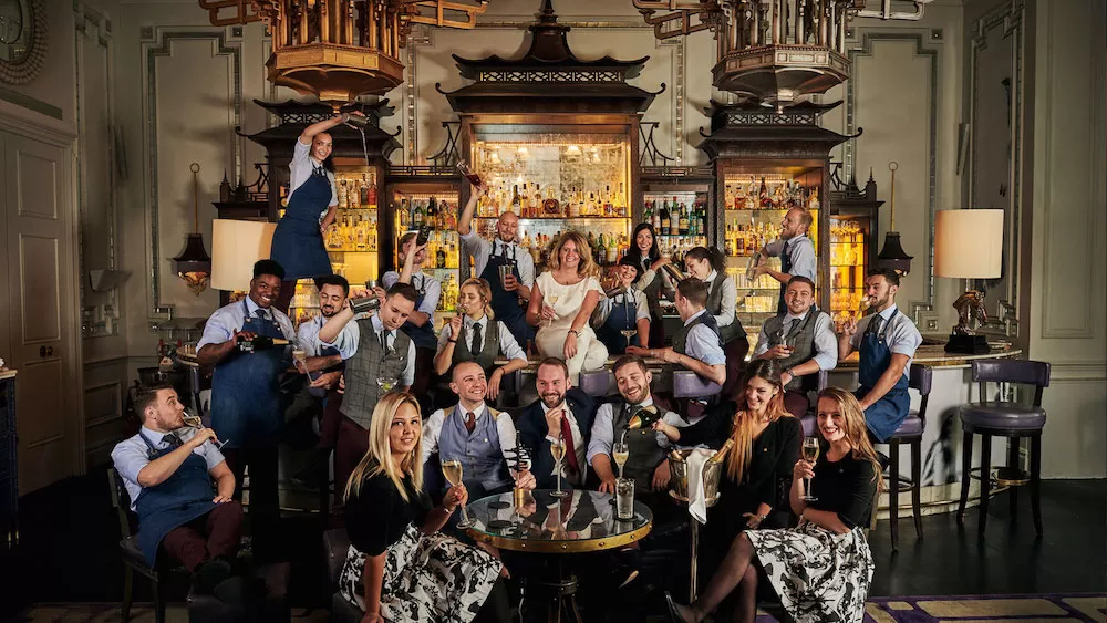 Where To Take Out Your Business Clients for Cocktails in London