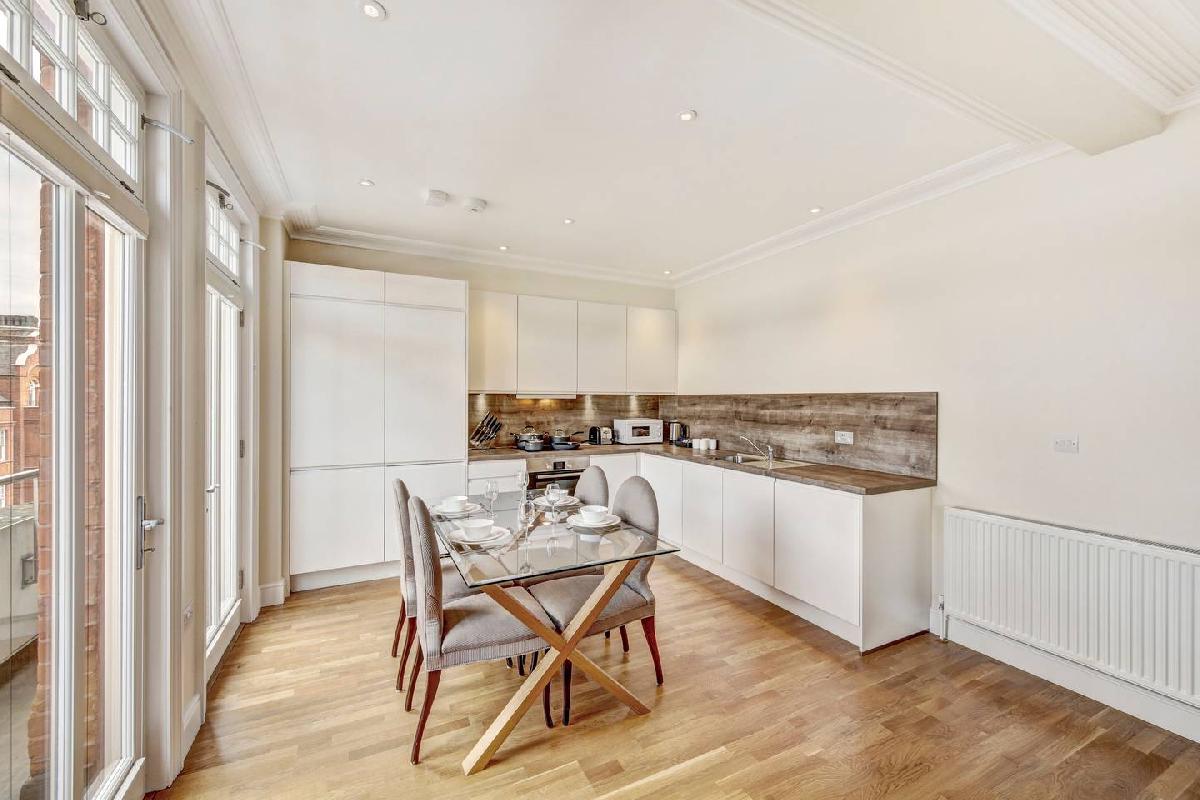 Long Term Rentals in London with Beautiful Kitchens