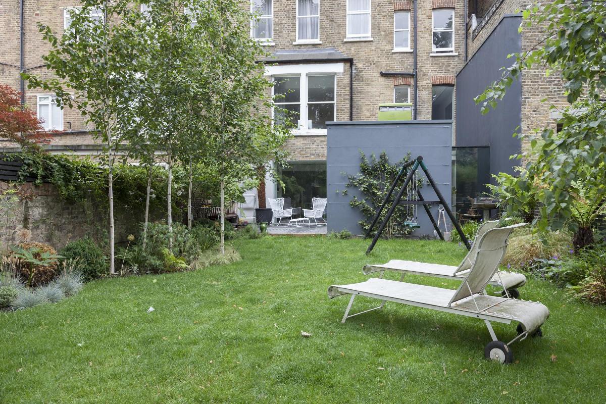 Breath of Fresh Air: 10 London Houses with Gardens