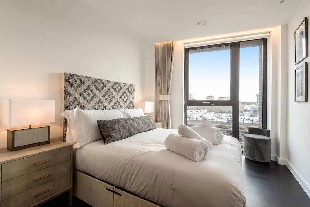 London's Finest Luxury Apartment Rentals with Exquisite Bedrooms