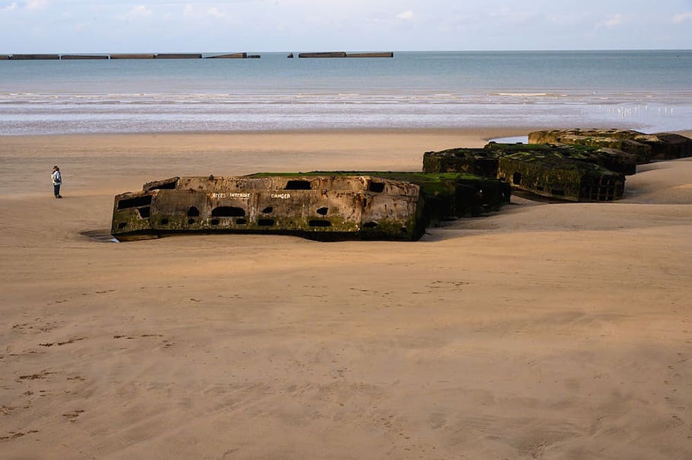 d day beaches places to visit