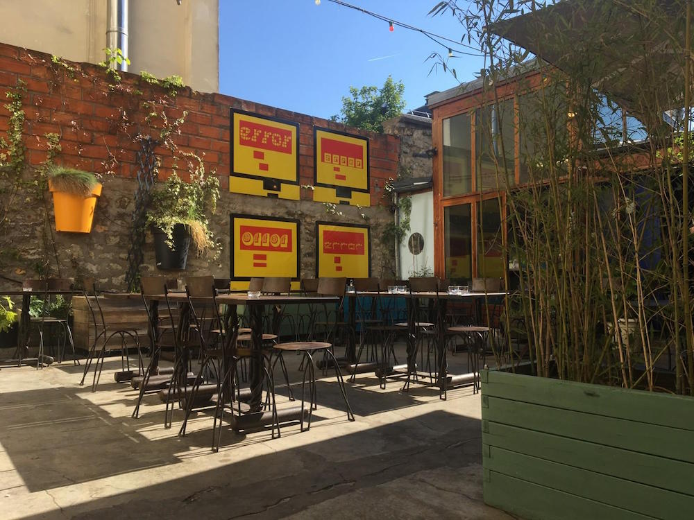 Enjoy Summer in These Great Parisian Bars with Terraces