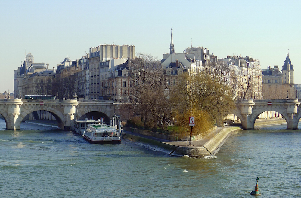 10 Reasons for Living in the 4th Arrondissement of Paris