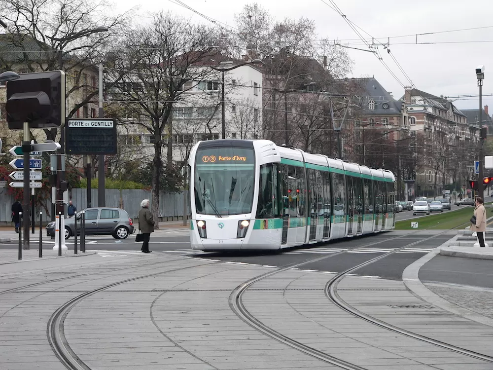 What You Need To Know About Public Transport in Paris