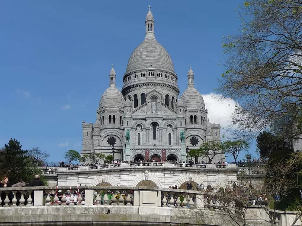 Parisian Churches with English-Speaking Masses