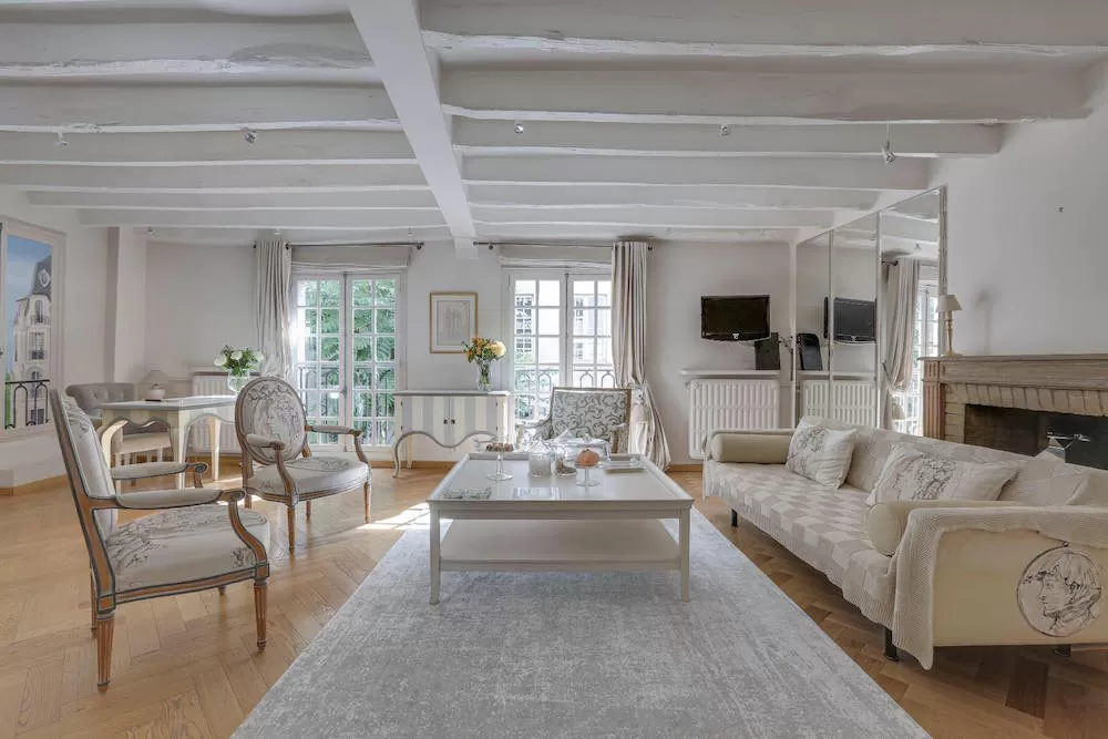 Live the Life in Paris' Latin Quarter in These 7 Luxury Long Term Rentals