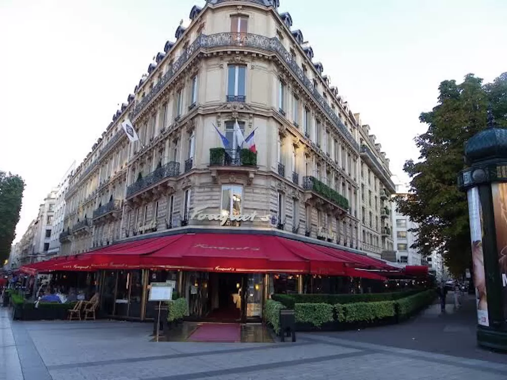 Why You Should Move to The Champs Elysées of Paris